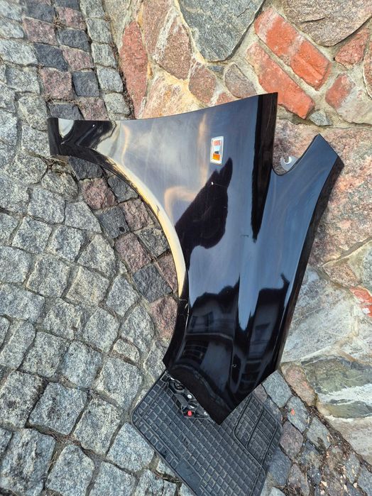 opel corsa d błotnik przedni prawy przód czarny metalic nr lakie Z20R