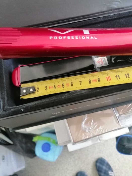 Утюжок для вирівнювання волосся VT Professional