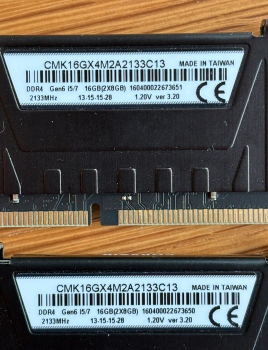 Corsair vengeance 16gb ddr4 2133mhz