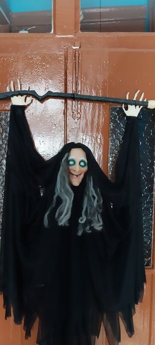Bruxa mecânica de hallowenn428327565641000963