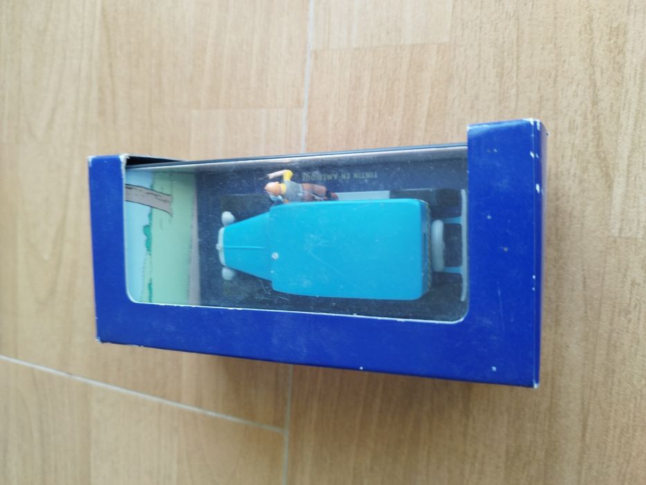 O carro do Tintim. Um táxi Checker de Chicago, inspirado no ano de 192