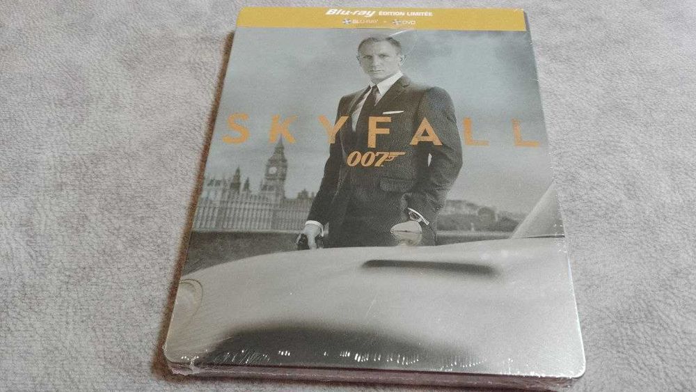 007 skyfall. стилбук в пленке, 8 открыток, франция, blu-ray + dvd