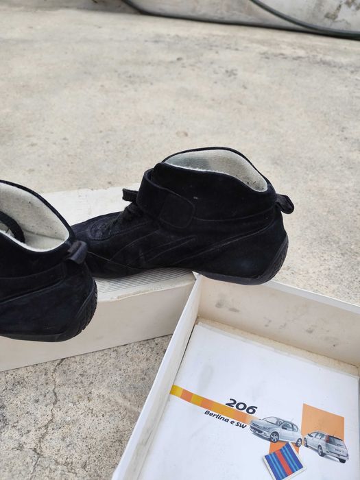 Sapatilhas/botas de competição da conceituada marca Sparco
