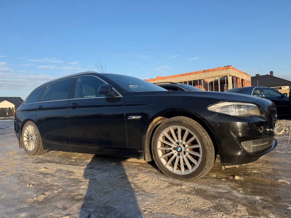 Авторозборка BMW F10 F11 Універсал 668 Schwarz 2 N47 2.0 Дизель