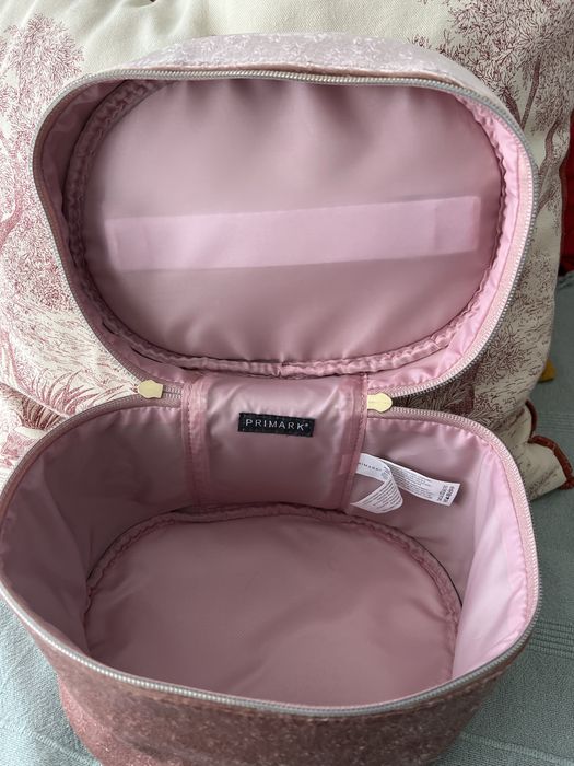 Necessaire ou bolsa de maquilhagem nova da Primark