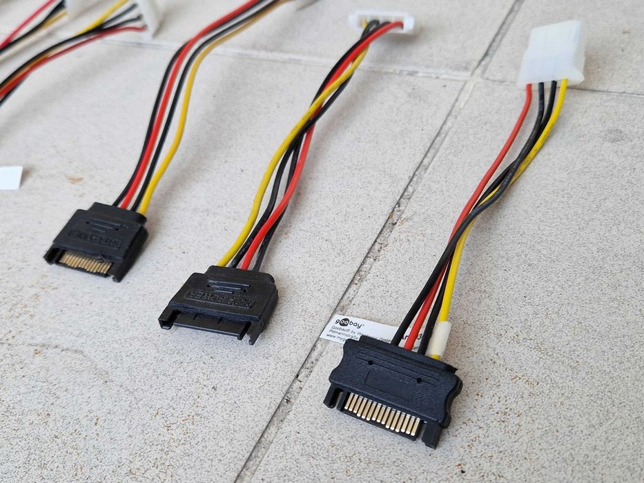 Cabos molex pequenos429593246932019203