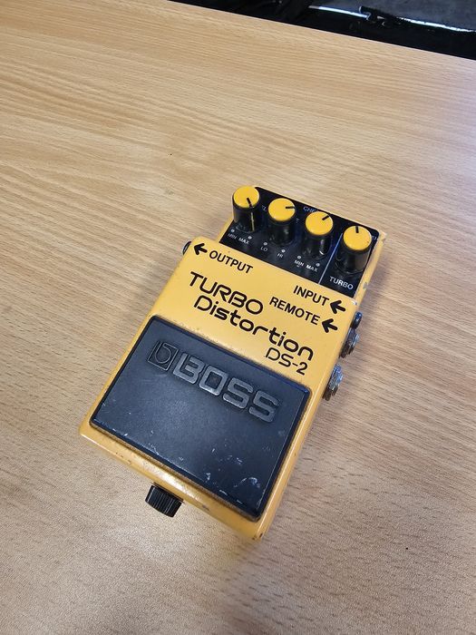 Pedal Boss Turbo distorção DS 2