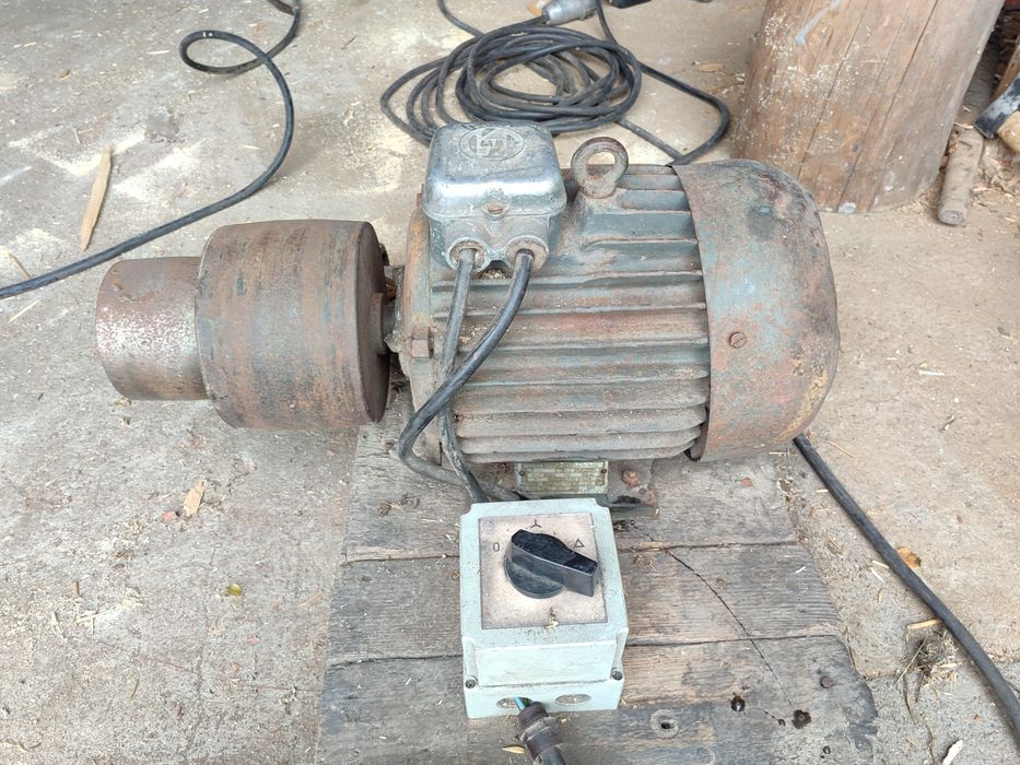 Silnik elektryczny 5,5 Kw na pas transmisyjny