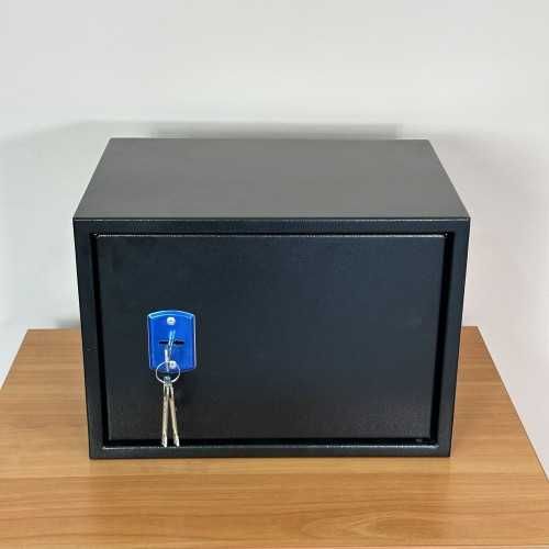 Меблевий сейф, для зброї та документів. Сейф оружейный для пистолета