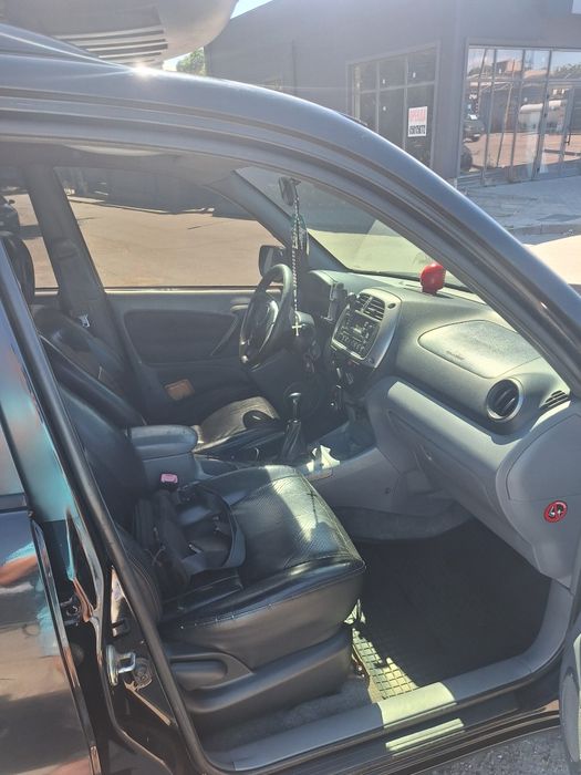 TOYOTA  RAV4 4×4  2.0 дизель