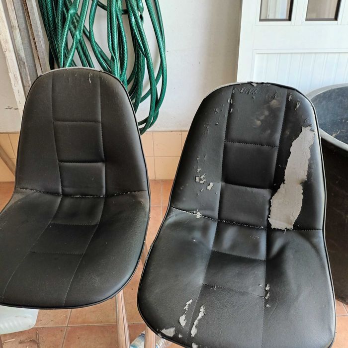 Cadeiras para restaurar