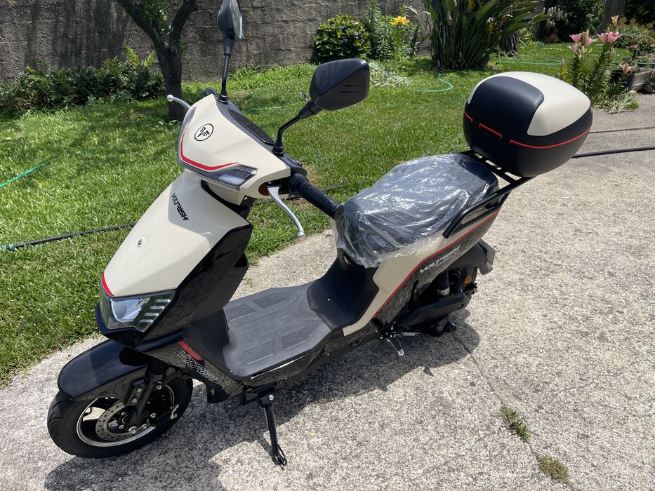Voltrish Azores X1 - Scooter elétrica