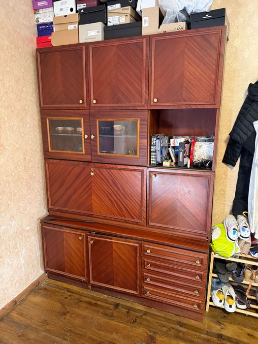 Продам шафу ( в наявності 4 шт, від 1м-3м ширина)