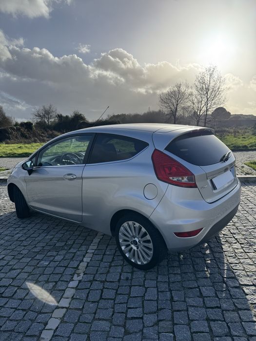 Ford Fiesta TDCI 146.000km   Como Novo