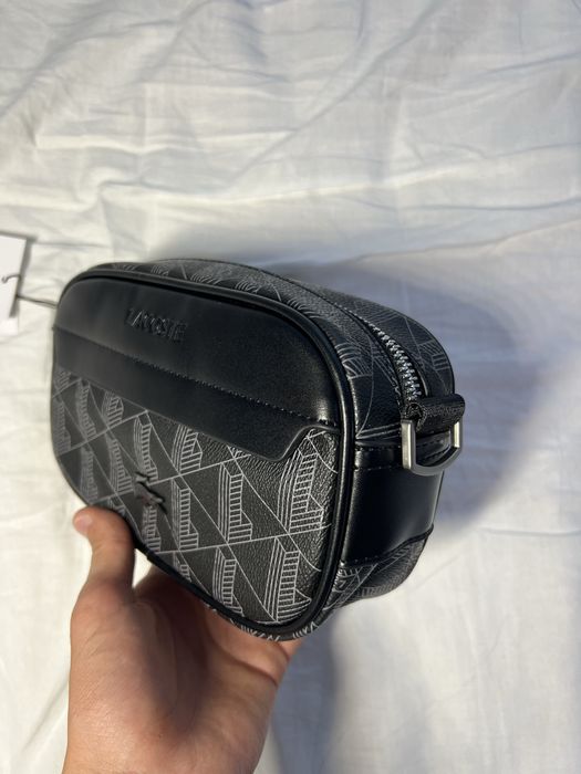 Bolsa Lacoste pequena