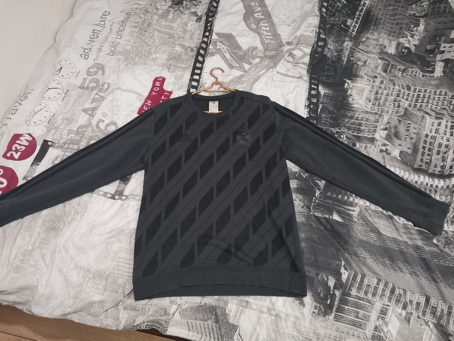 Bluzka sportowa adidas Real Madryt Lifestyler