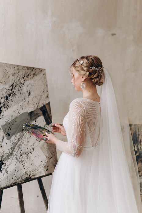 Весільна сукня зі студії “Rare Bridal”