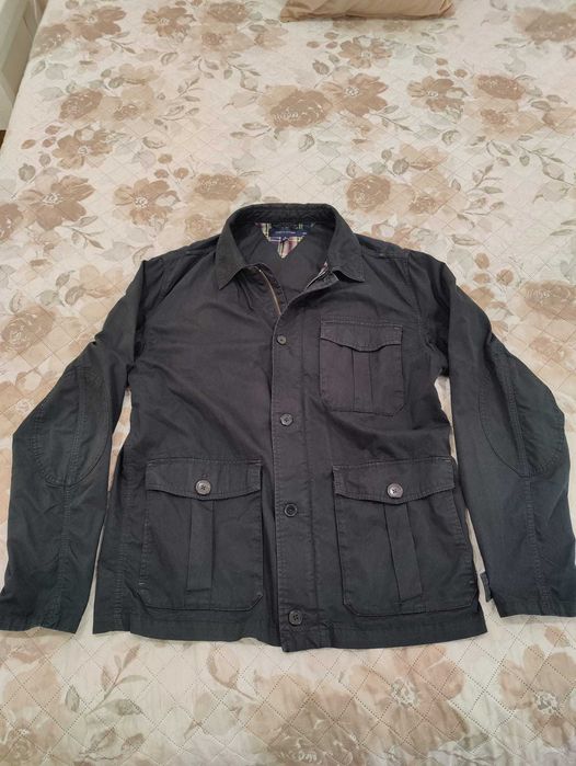 Casaco preto Tommy Hilfiger tam. XL em excelente estado