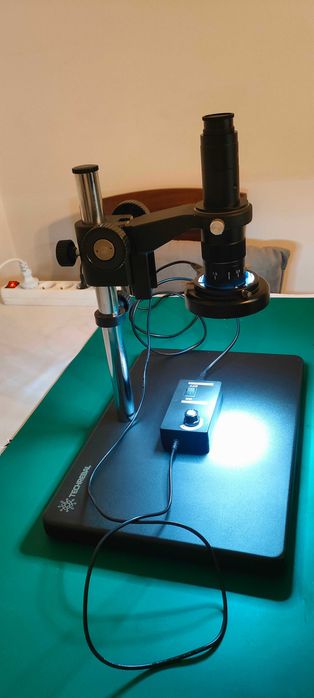 Mikroskop cyfrowy 10A solo +regulowane oświetlenie led