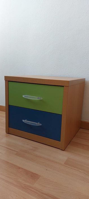 Mobília de quarto completa.