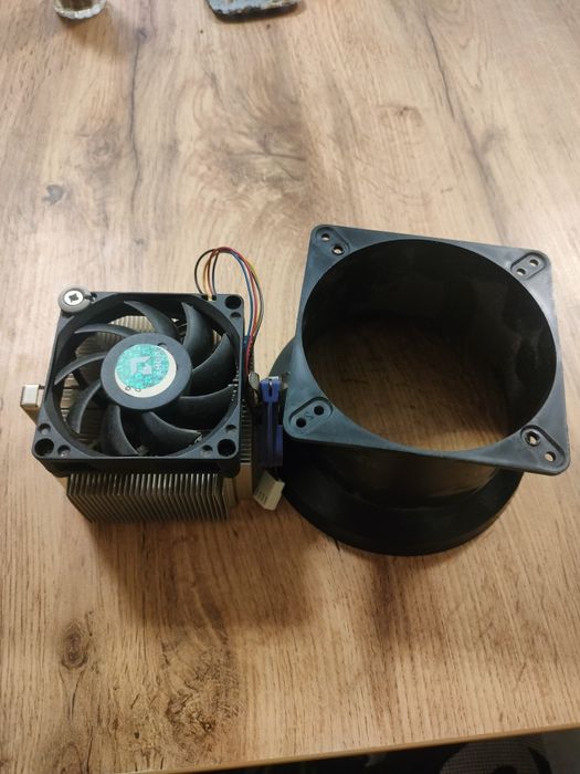 Tunel odprowadzający do obudowy + Radiator AMD AM3+