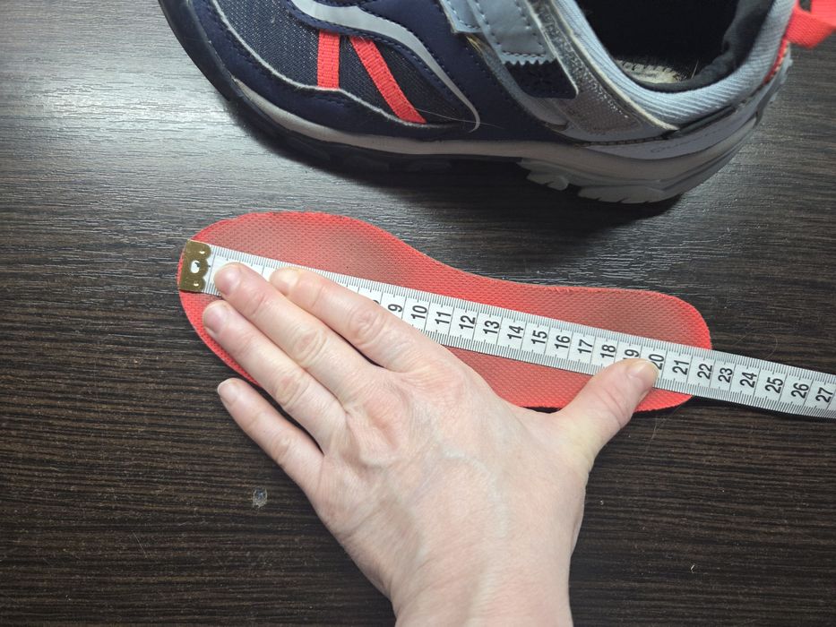 Кроссовки трекинговые на девочку Quechua