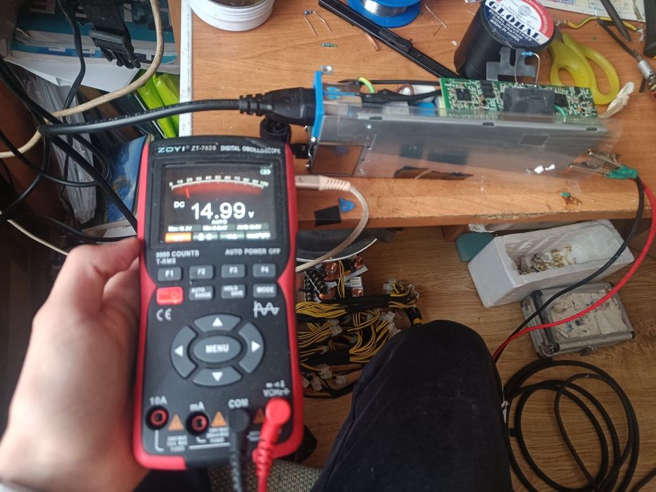 Zasilacz serwerowy przerobiony pod car audio 15v