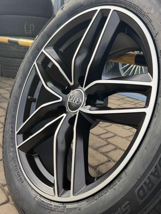 Nowe koła zimowe 18 cali Audi Q3 SQ3 czarno srebrne matowe