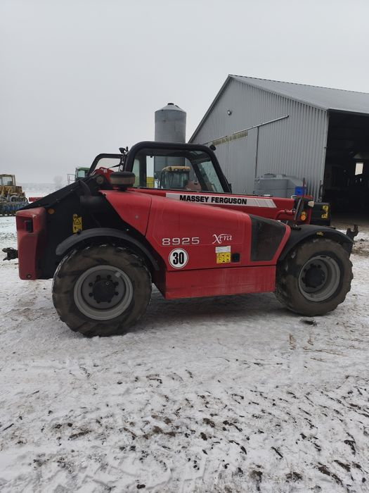 Ładowarka teleskopowa Massey Ferguson 8925 Xtra