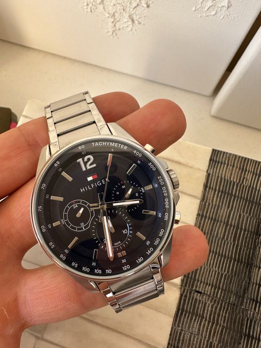 Relogio tommy hilfiger como novo