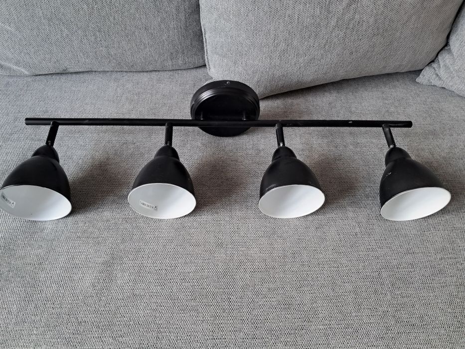 Komplet oświetlenia