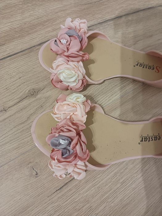 Buty balerinki gumowe