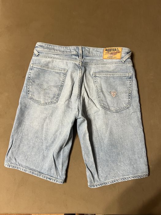 Чоловічі шорти GUESS  34 p-p