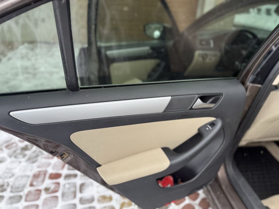 VW JETTA 2014p 1.8 tfsi АВТОМАТ! , Гарний стан!