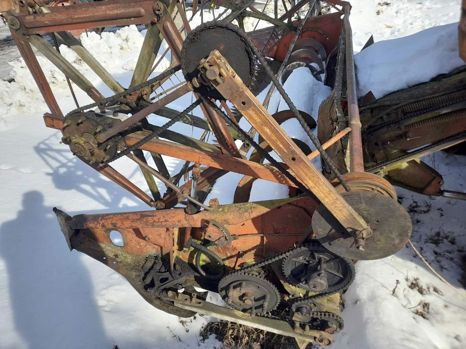 Продам комбайн нива