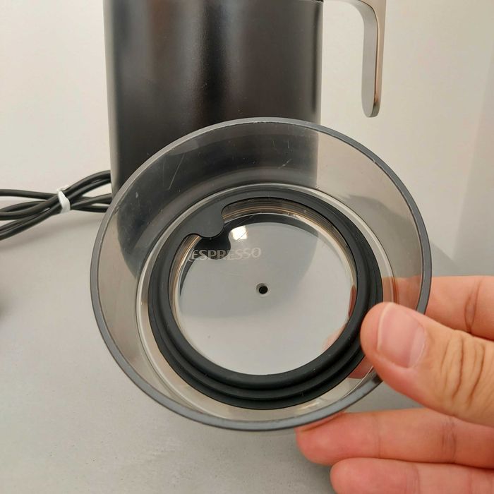 Máquina para receitas Barista Nespresso Aeroccino