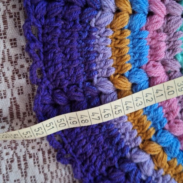 Коврики ручної роботи, зв'язані  гачком