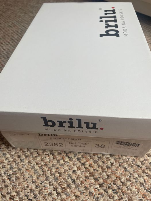 Nowe Buty ślubne brilu