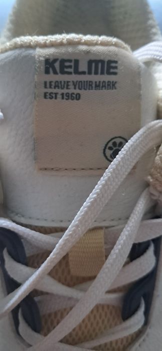 Tenis Homem marca Kelme(usados)