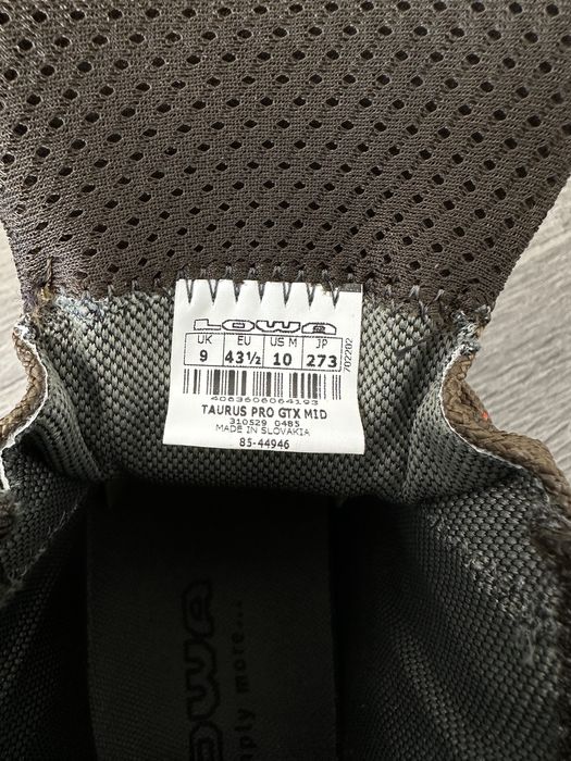 Берци , трекінгові черивики Lowa Taurus Pro GTX Mid