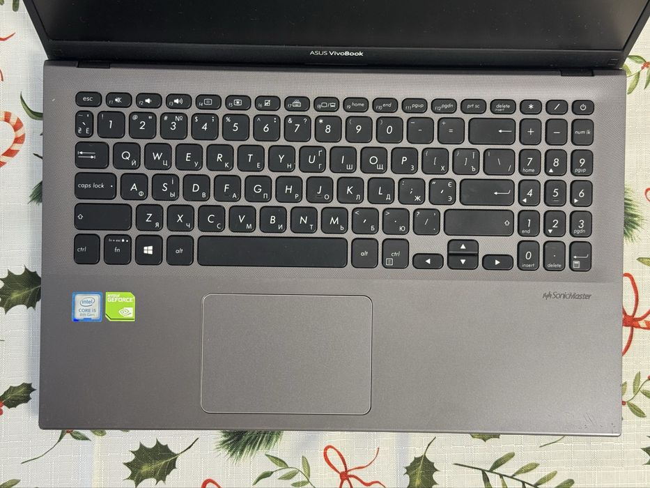 Asus Vivobook X512u i5-8250u nvidia mx130 8gb 128gb ssd 1 Tb hdd