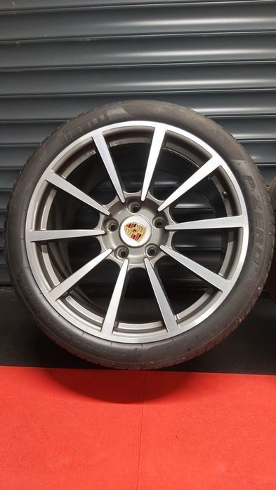 Koła Felgi  Porsche 911     R20 Pirelli P Zero ORYGINAŁ