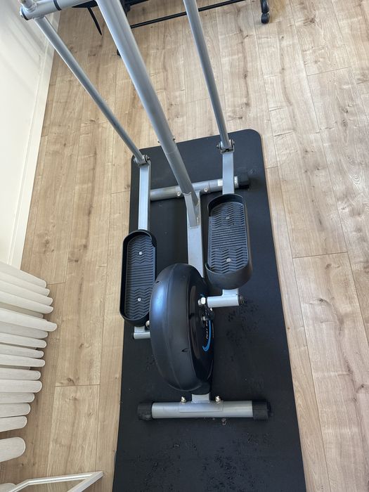 Eliptica CROSSER  CR-M1B