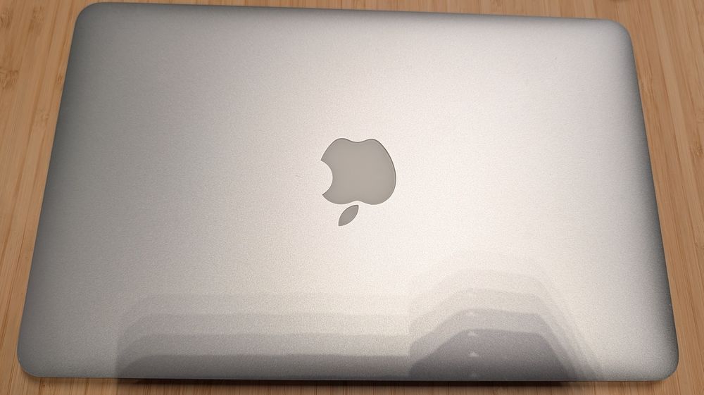 Apple MacBook Air 11" (Mid 2013) | i5 | 4GB RAM | 128GB SSD | Ładny stan!
