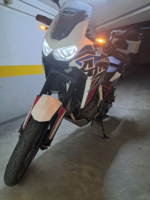 Africa Twin 1100