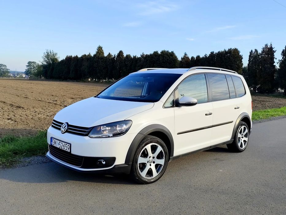 Volkswagen Touran 170KM DSG Alu 17' Czujniki Tempomat Zarejestrowany 2012r CrossTouran
