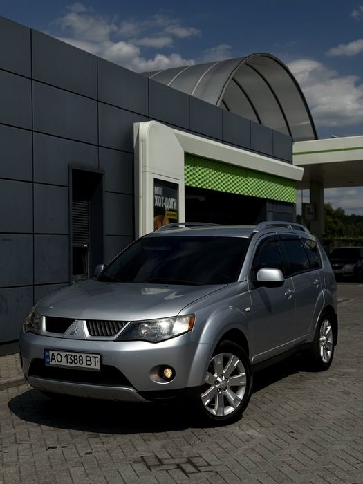Mitsubishi Outlander 2.4 газ/бензин 4WD | 2008