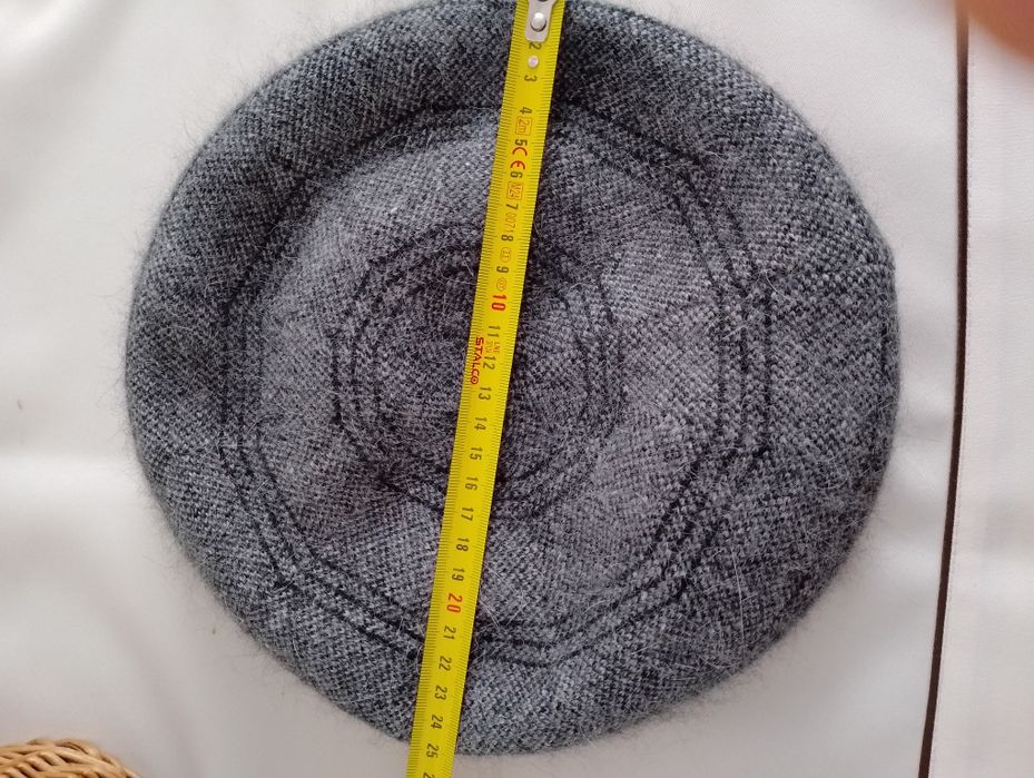 Beret damski xl szary Kamea