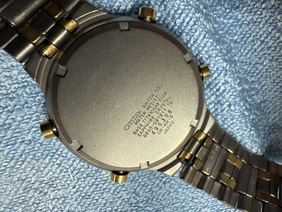 CITIZEN Titanium SAPPHIRE  Chronograph 6850