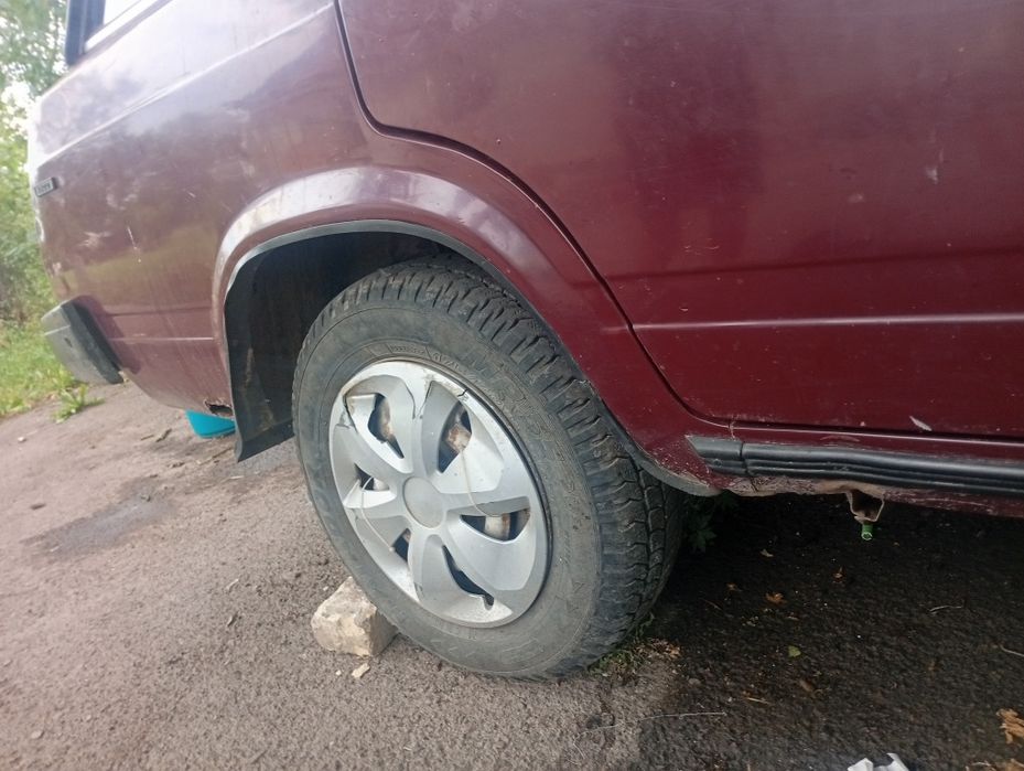 Дам автомобіль на полном ходу ваз-2104